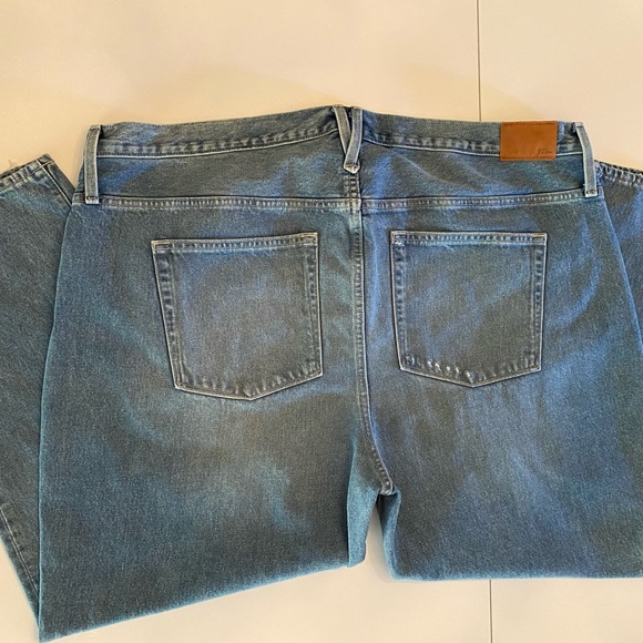 J. Crew slouchy boyfriend jean NWOT, light wash - Picture 2 of 14